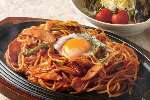 鉄板ナポリタン